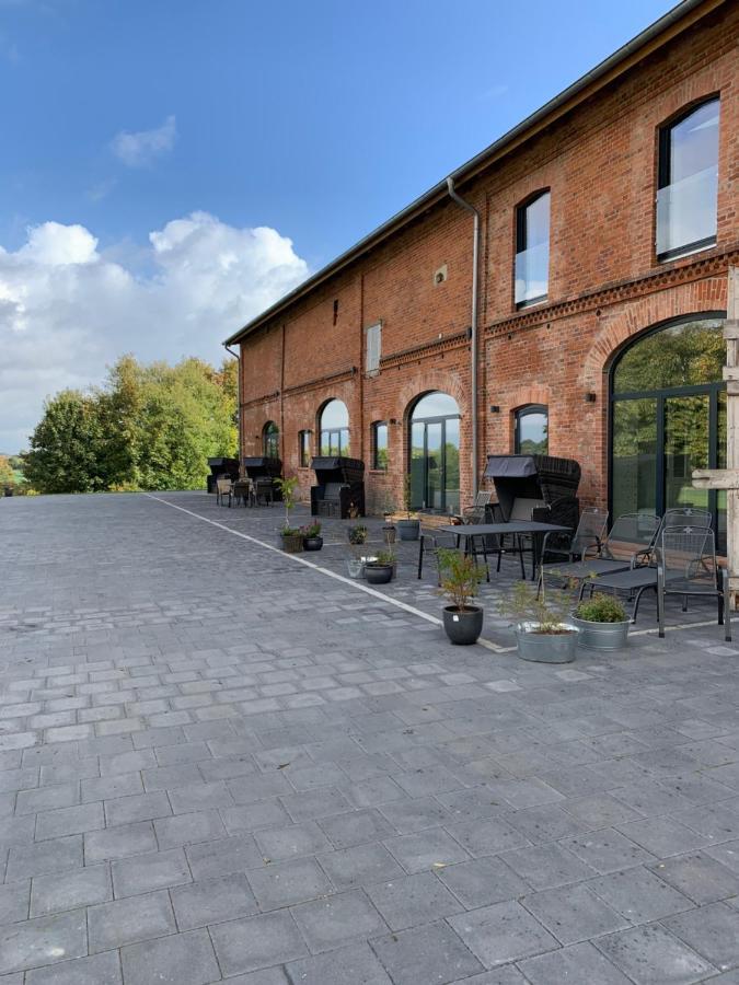 Ferienwohnung 1 Am Herrenhaus Ahrensboek Ahrensbok Exterior photo